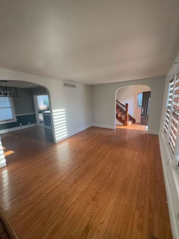 Stroudsburg House: 528 Lindbergh Avenue
