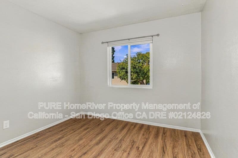 San Diego House: 6554 Pinecone Ln