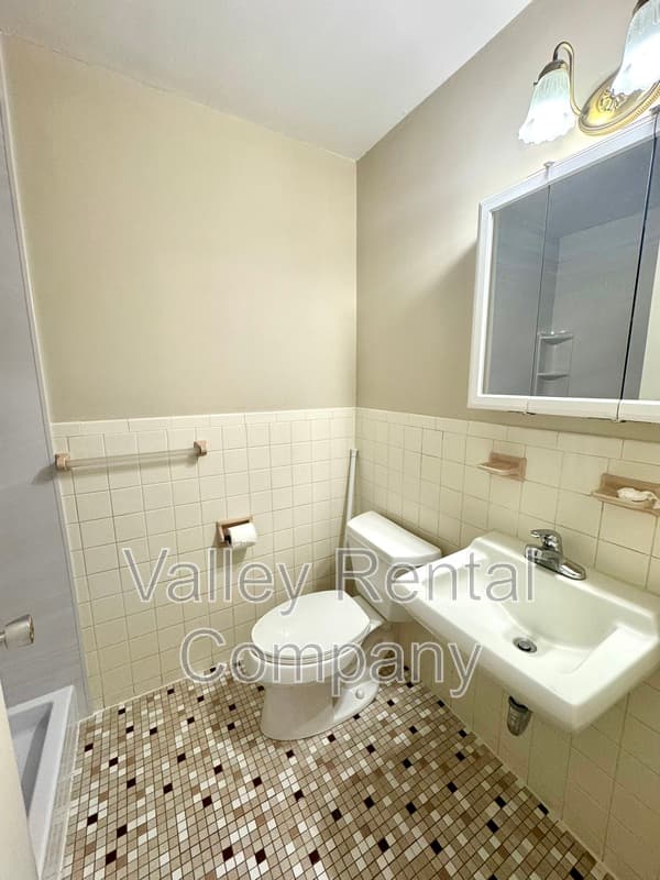 Northampton Condo: 74 Barrett Street - 308