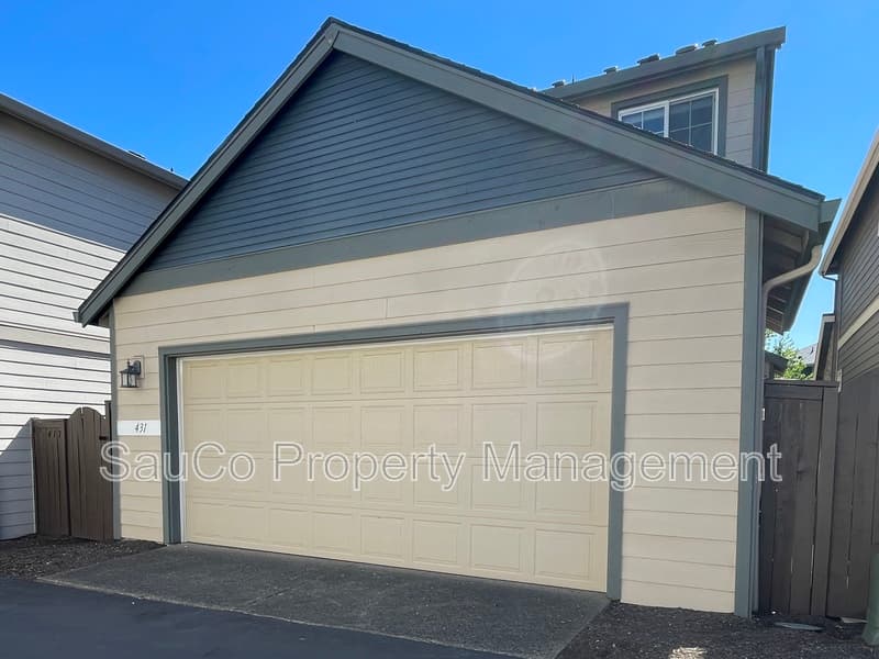 Beaverton House: 431 Southwest 204th Ter