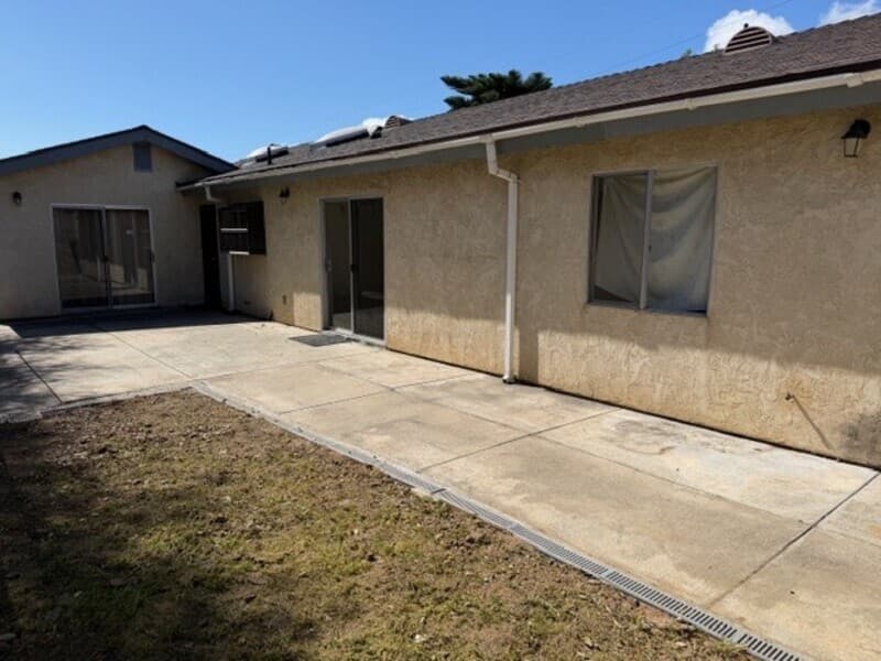 National City Condo: 1609 Grove Street Unit B