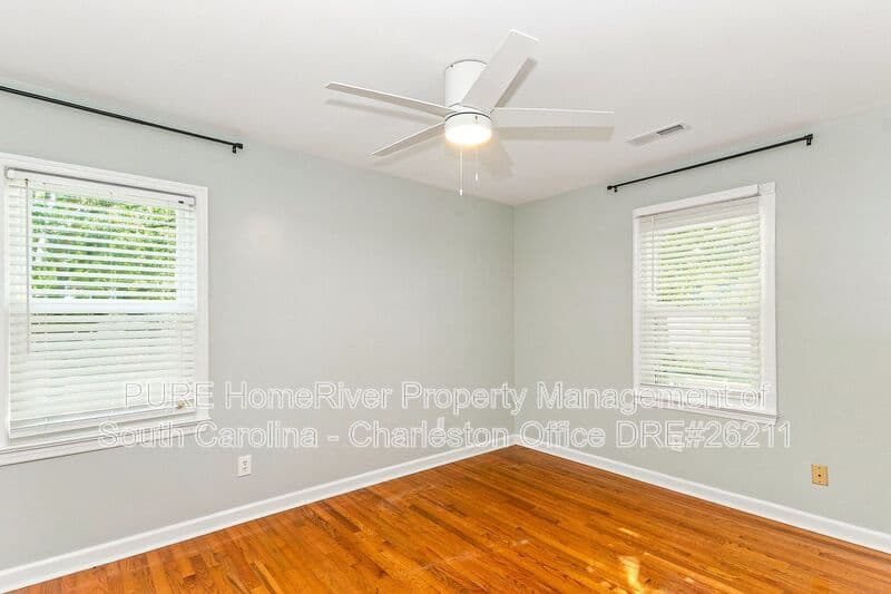 Goose Creek House: 154 Fox Chase Dr