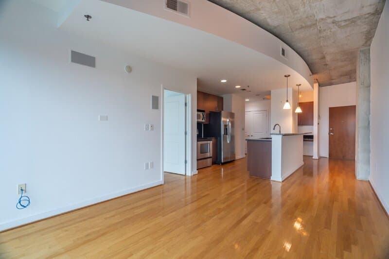 Atlanta Condo: 250 Pharr Road Northeast