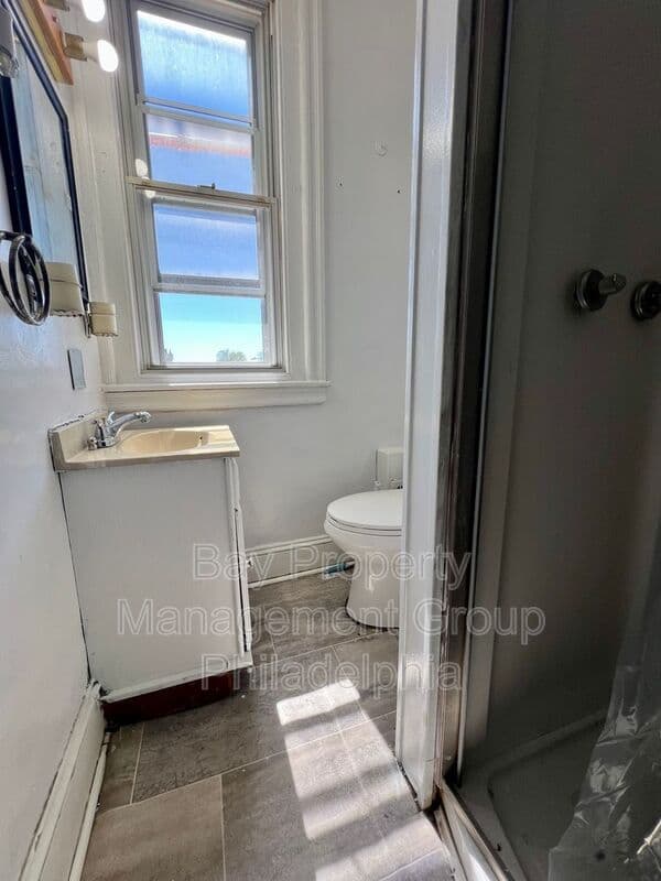 Philadelphia House: 1500 N Frazier St