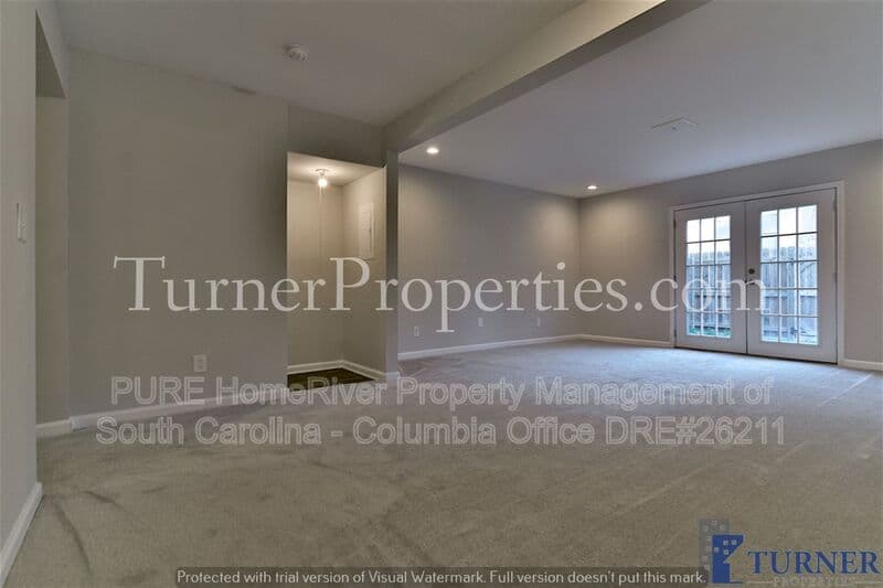 Columbia House: 308 Percival Rd