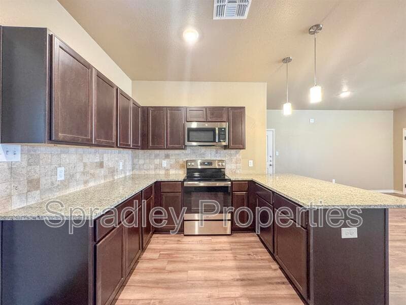 Belton Condo: 1261A Jasmine Dr