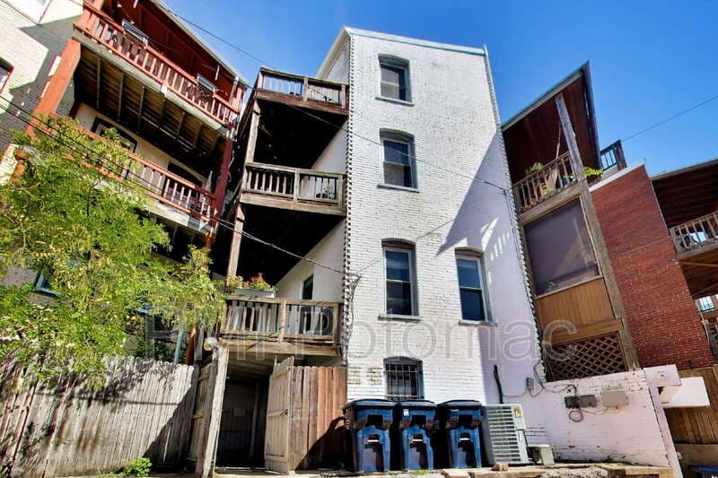 Washington Condo: 1952 Calvert Street Northwest
