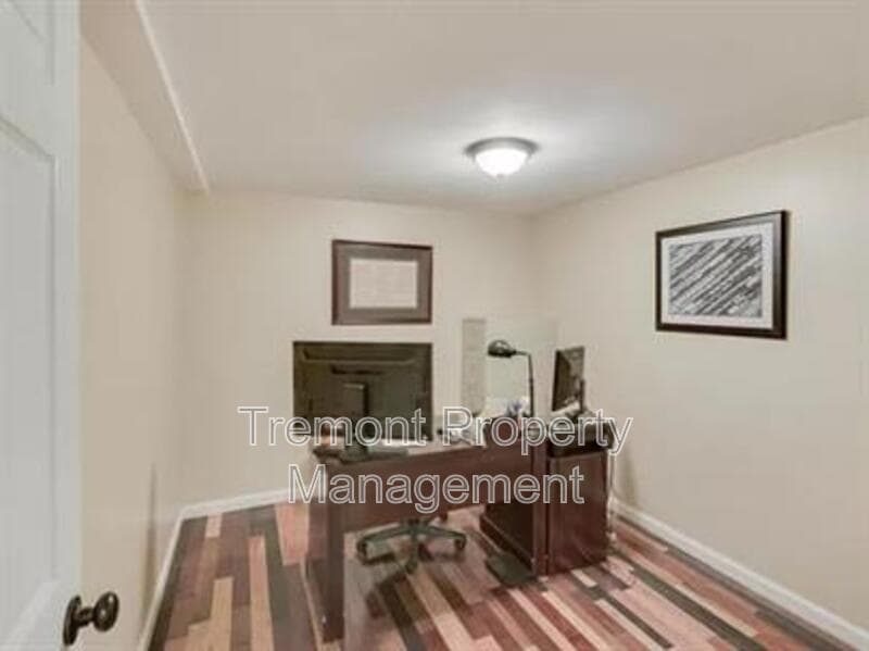 Chattanooga House: 615 Snow St