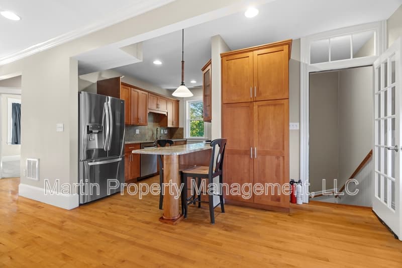 Andover Condo: 64 High Street - B