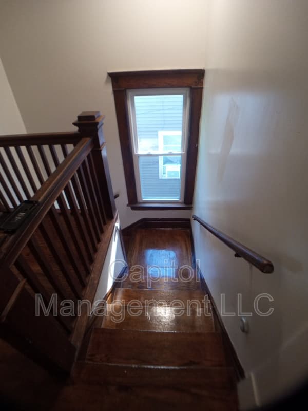 Lansing Condo: 220 W Lapeer St