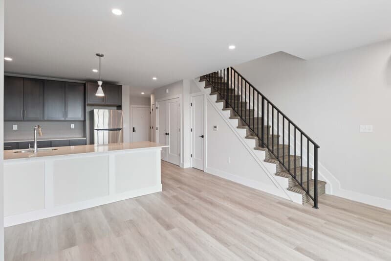 Flemington Apartment: 70 Church St