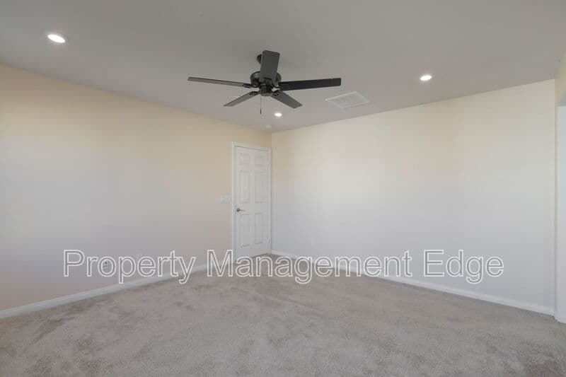 Menifee House: 26562 Brightstone Dr