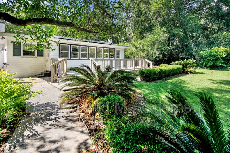 James Island House: 1154 Winborn Drive