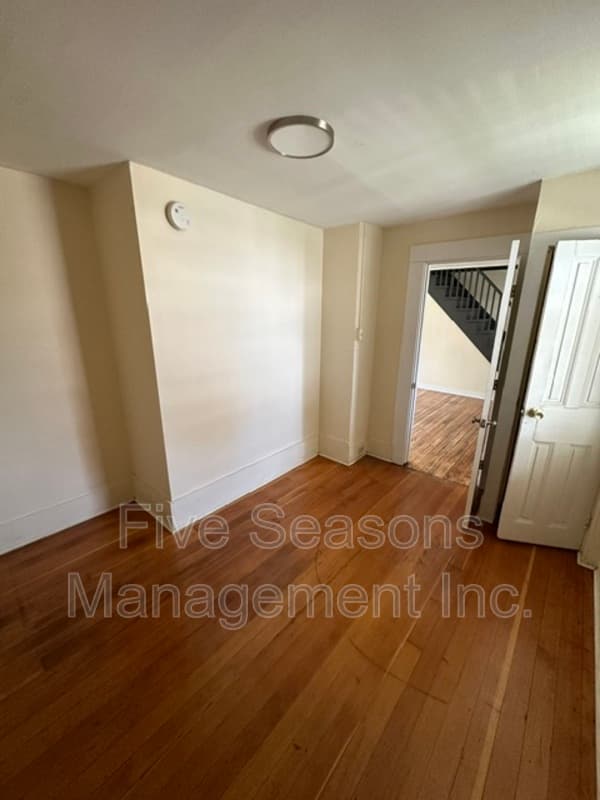 Burlington Condo: 202.5 Pine Street