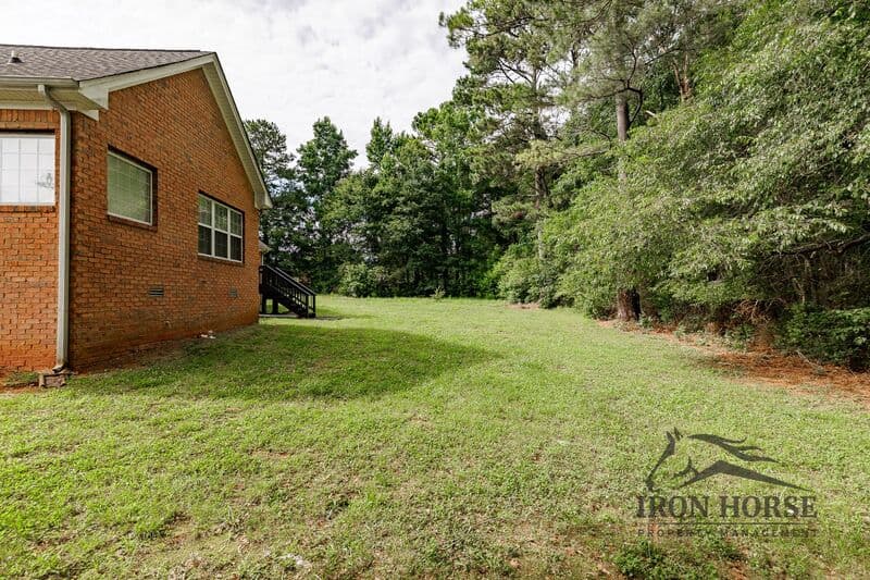 Athens House: 411 Timber Creek Dr