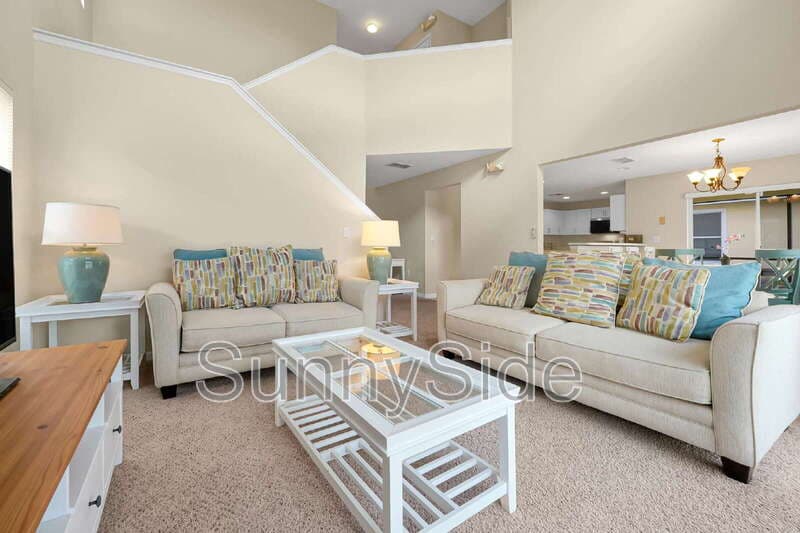 Davenport House: 441 Robin Rd