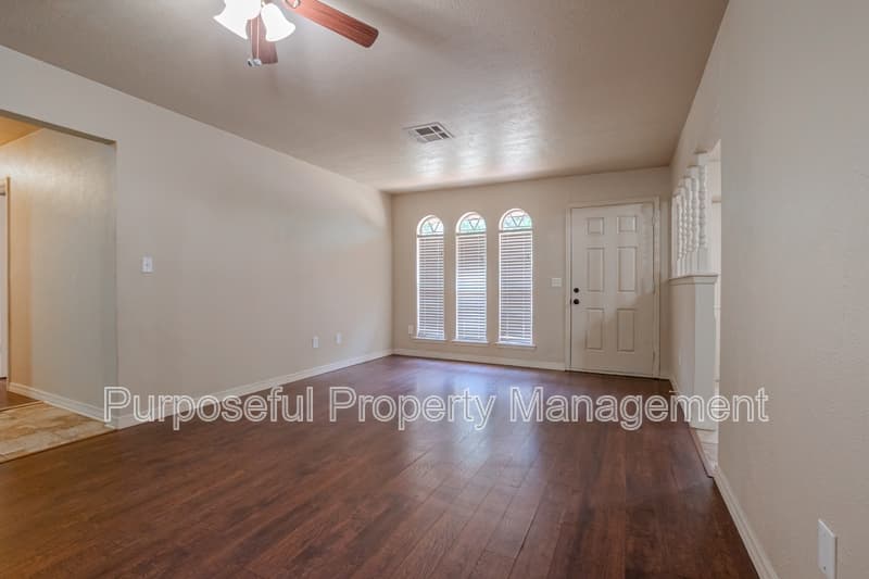 Norman House: 202 Stanton Drive