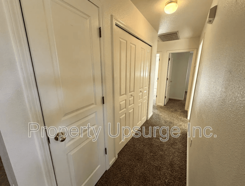 Redding Condo: 2485 Girvan Road - B
