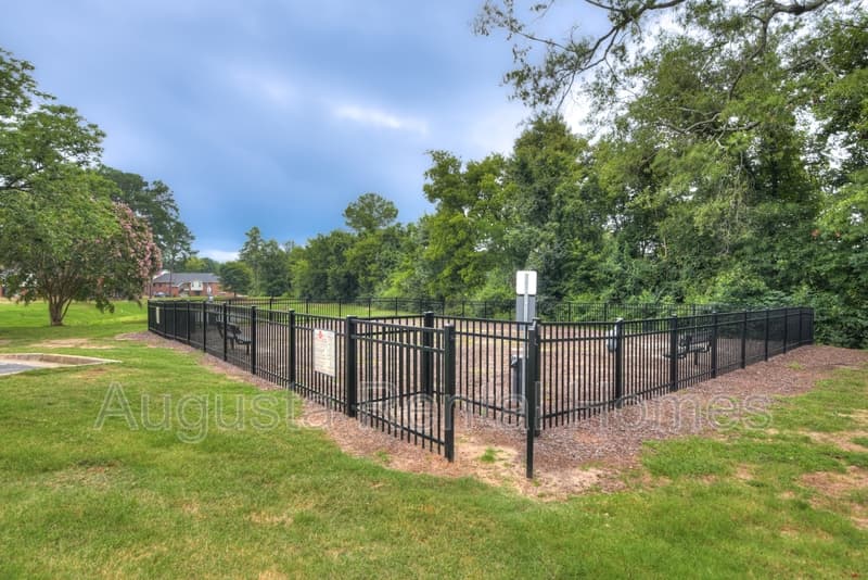 Augusta Condo: 2515 Center West Parkway - 3F