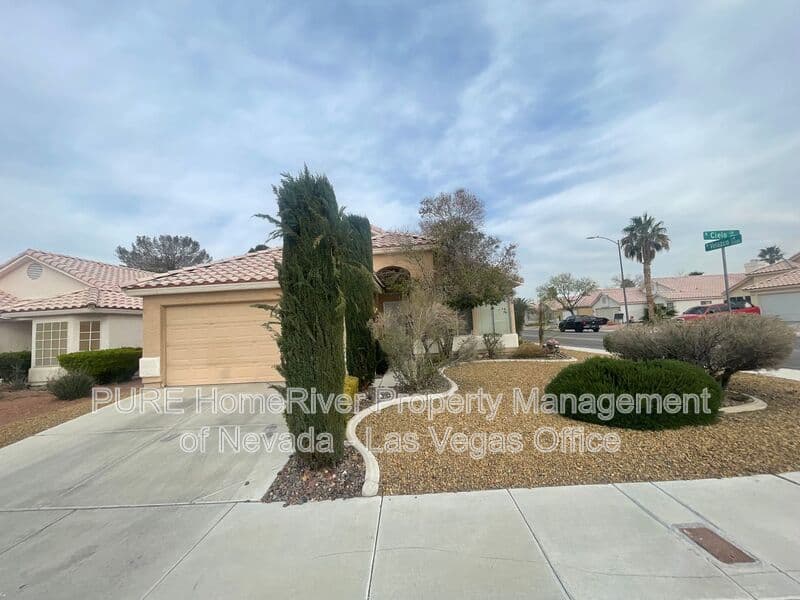 Las Vegas House: 4500 N. Cielo Lane