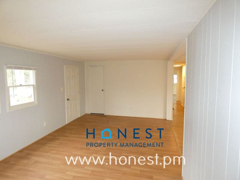 Augusta House: 146 Sewall Street
