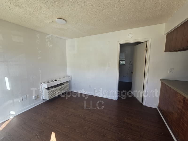 Lafayette Condo: 203 Rue Royale - A