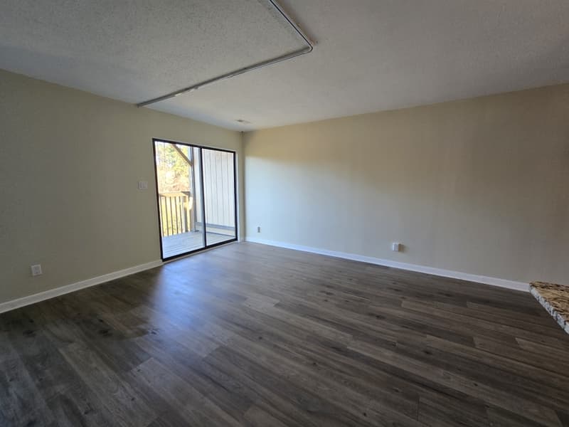 Raleigh Condo: 3071 Huntleigh Drive