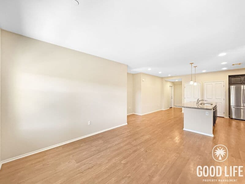 San Diego Condo: 11170 Taloncrest Way