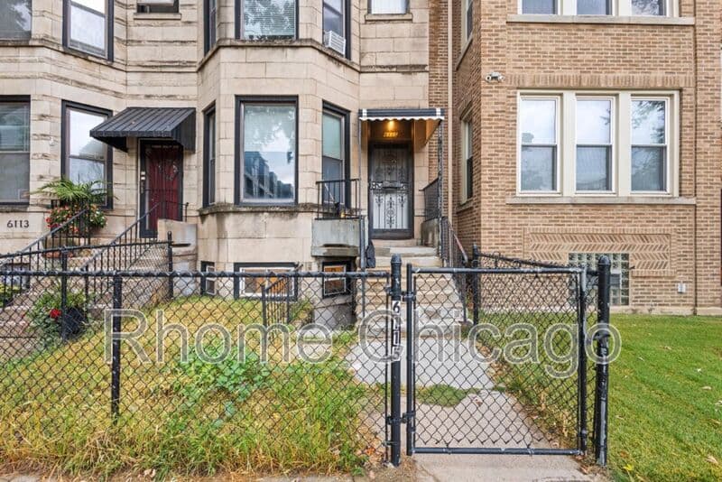 Chicago Condo: 6115 S Drexel Ave