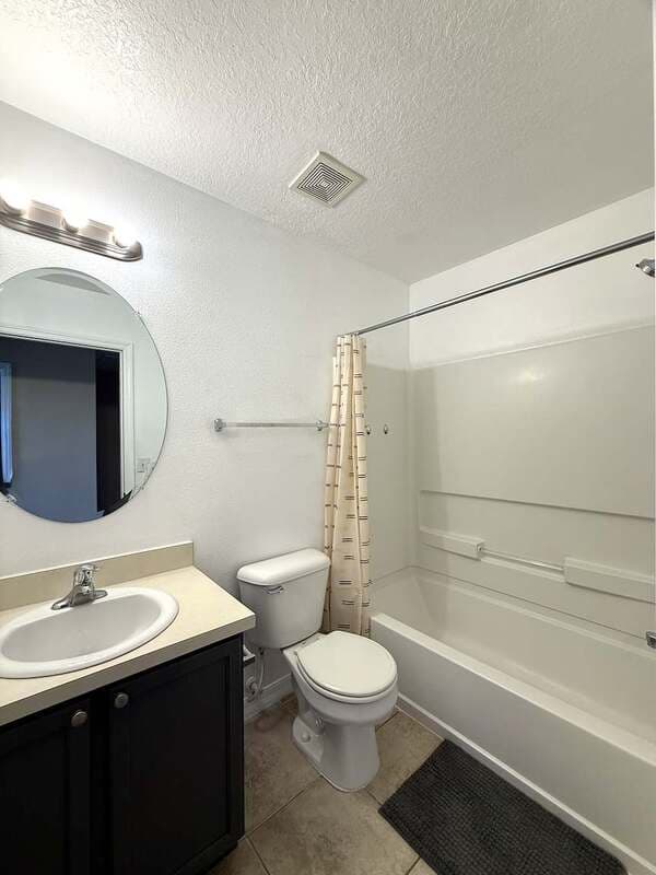 Brandon Townhome: 2516 Oleander Lakes Drive