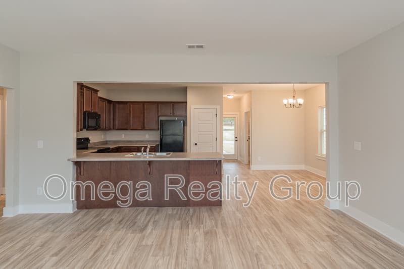 Morris House: 8608 Old Highway 31