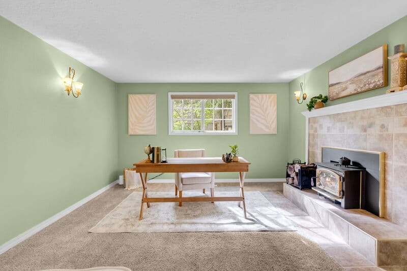 Portland House: 9255 Southwest Boones Ferry Road