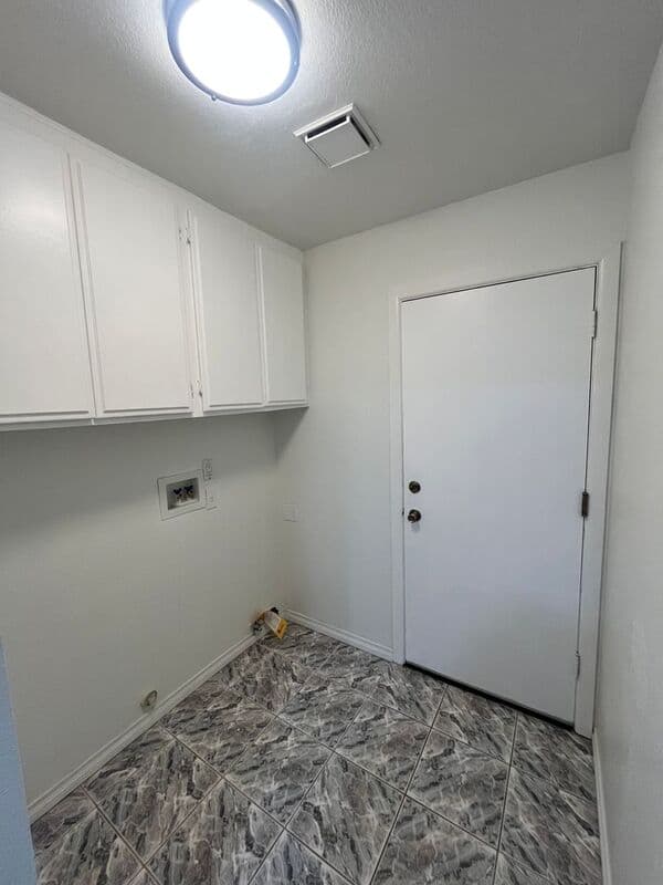 Murrieta House: 24402 Calle Tassjara