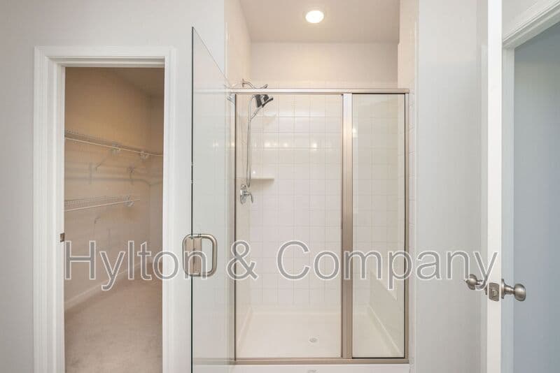 Richmond Townhome: 5920 Whitehurst Ln
