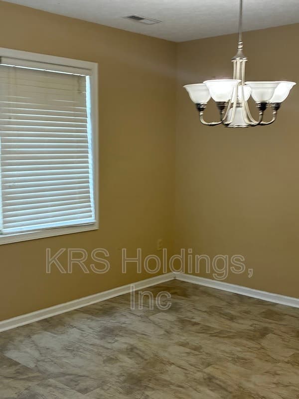 Harrisonburg Townhome: 1262 Old Windmill Court