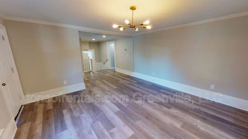 Spartanburg Condo: 740 B N Vernon Street