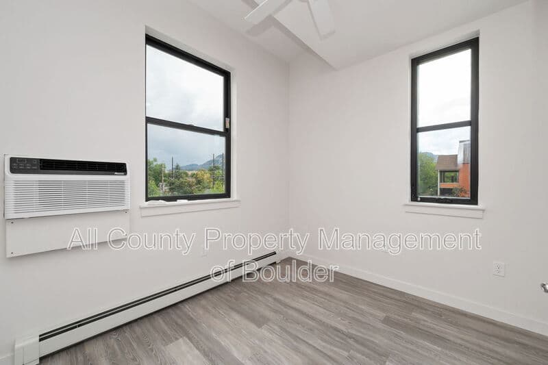 Boulder Condo: 2301 Pearl St