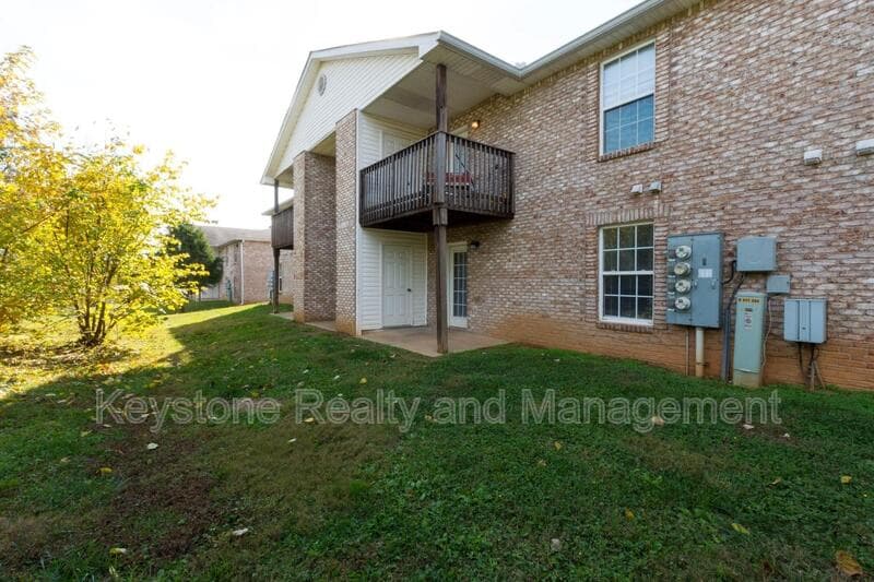 Clarksville Condo: 3301 Royster Lane
