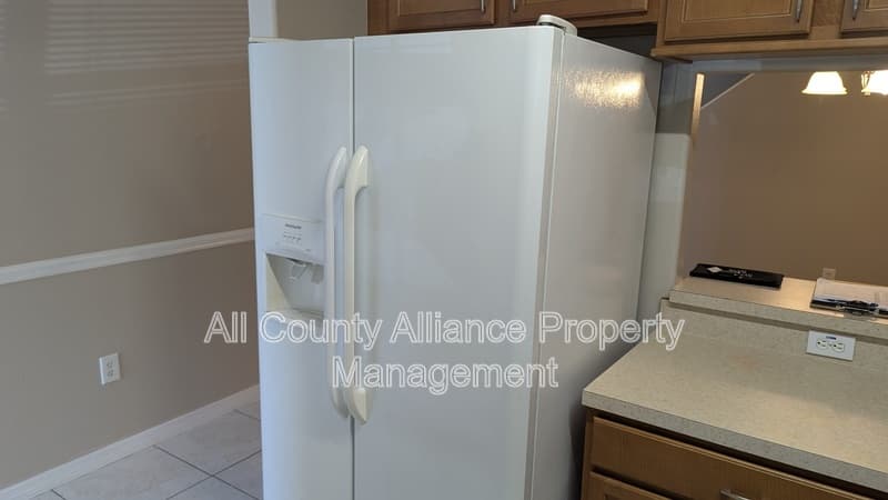 Zephyhills Townhome: 37549 Daliha Terrace