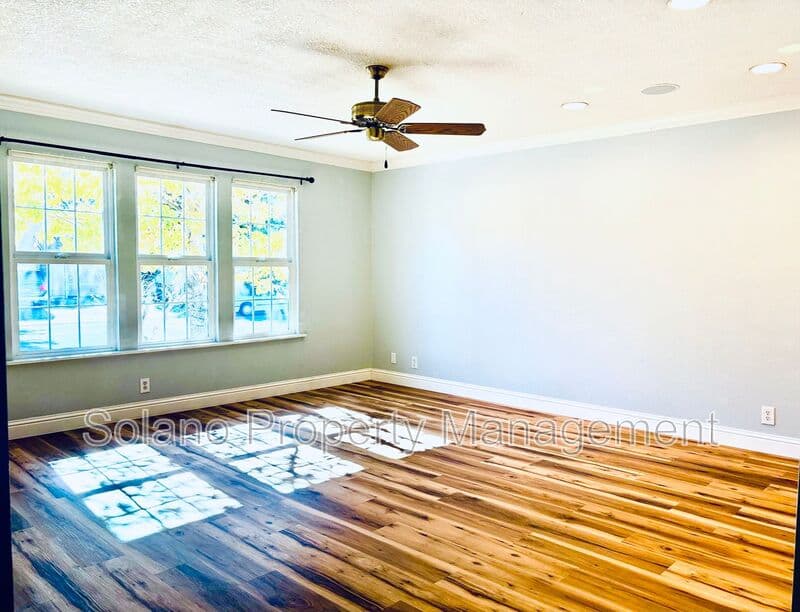 Vacaville House: 349 Temple Drive