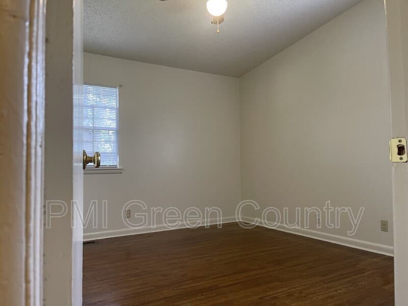 Tulsa House: 5430 North Frankfort Place