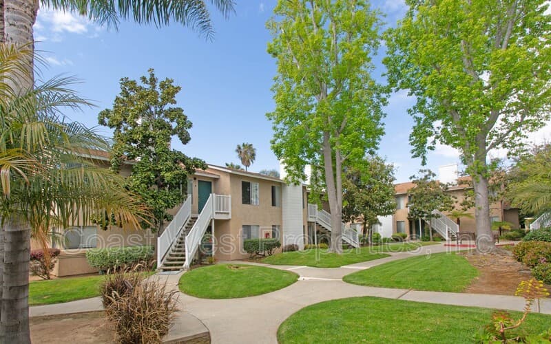 Carlsbad Apartment: 3515-3563 Roosevelt St