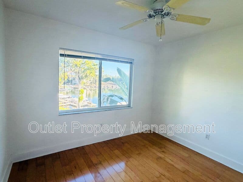 Maitland Condo: 1140 S Orlando Avenue