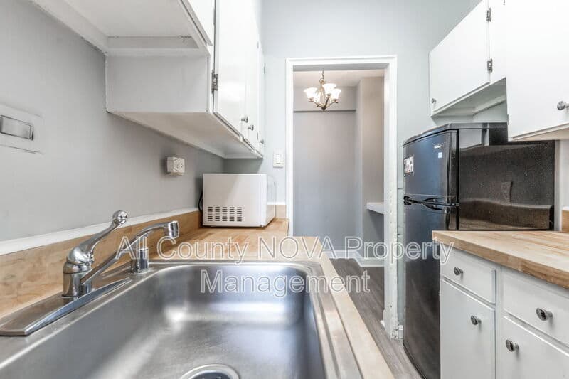 Washington Condo: 2515 K ST NW