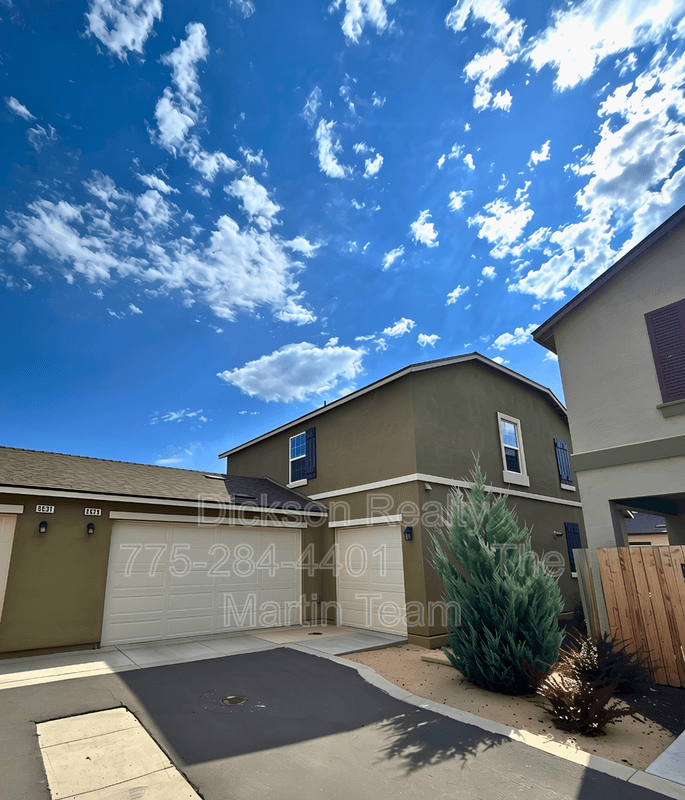 Reno House: 9629 Nautical Mile Road