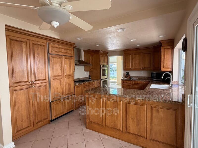 Westlake Village House: 3812 Bowsprit Circle