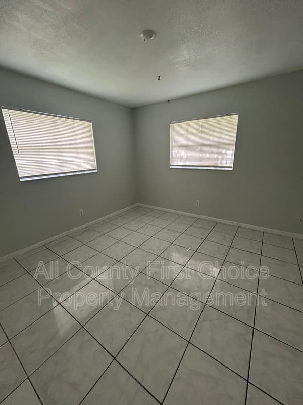 St. Petersburg Condo: 3621 35th St N