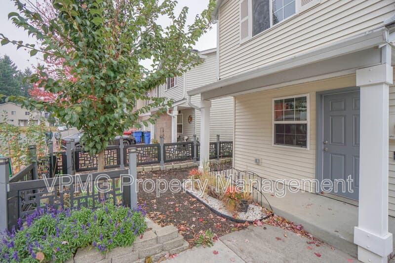 Vancouver Townhome: 7808 NE 60th St