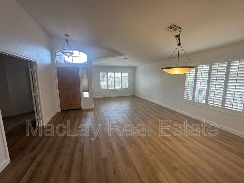 Scottsdale House: 5131 E Charleston Ave