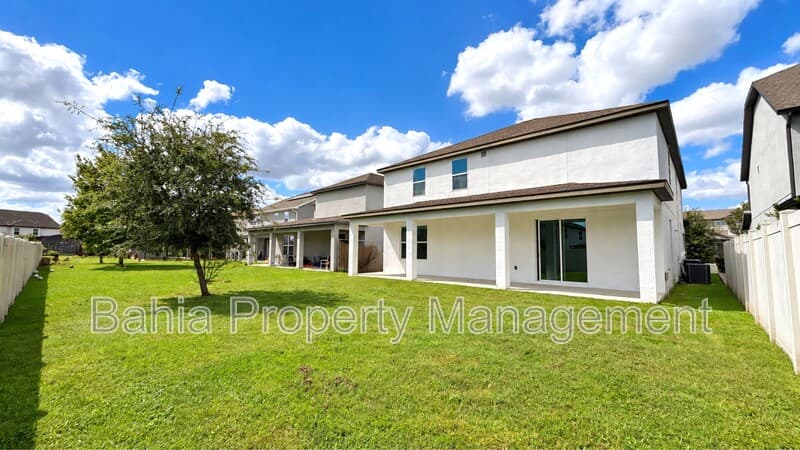 Orlando House: 14153 Dove Hollow Dr